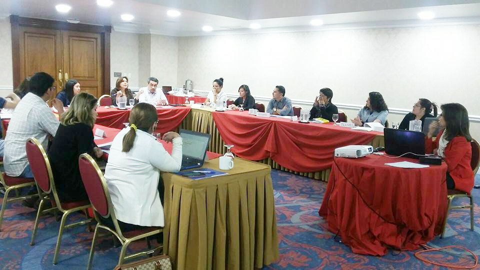 Exportaciones e importaciones por Ferry